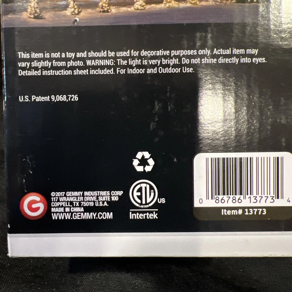 Gemmy led light